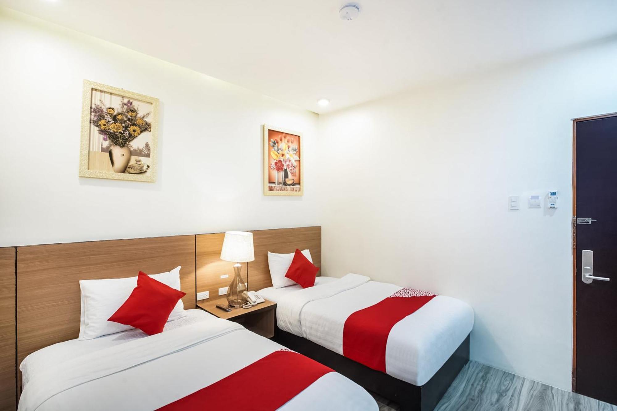 General Santos City Oyo 489 Casa Mia Hotel Suites מראה חיצוני תמונה