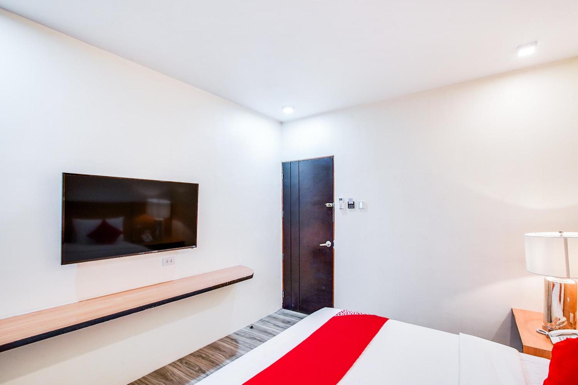 General Santos City Oyo 489 Casa Mia Hotel Suites מראה חיצוני תמונה