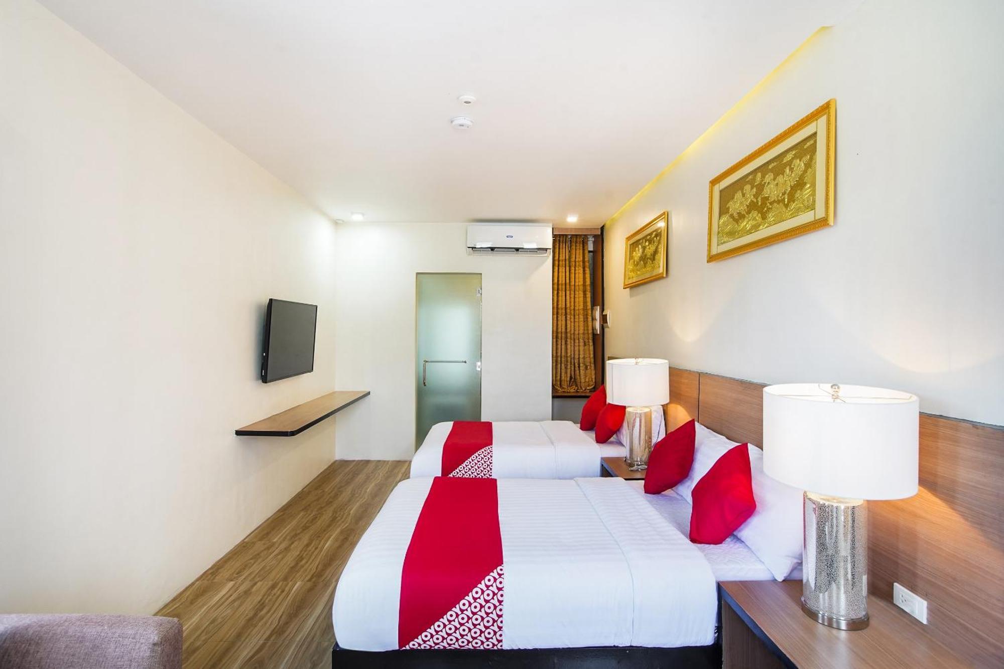 General Santos City Oyo 489 Casa Mia Hotel Suites מראה חיצוני תמונה