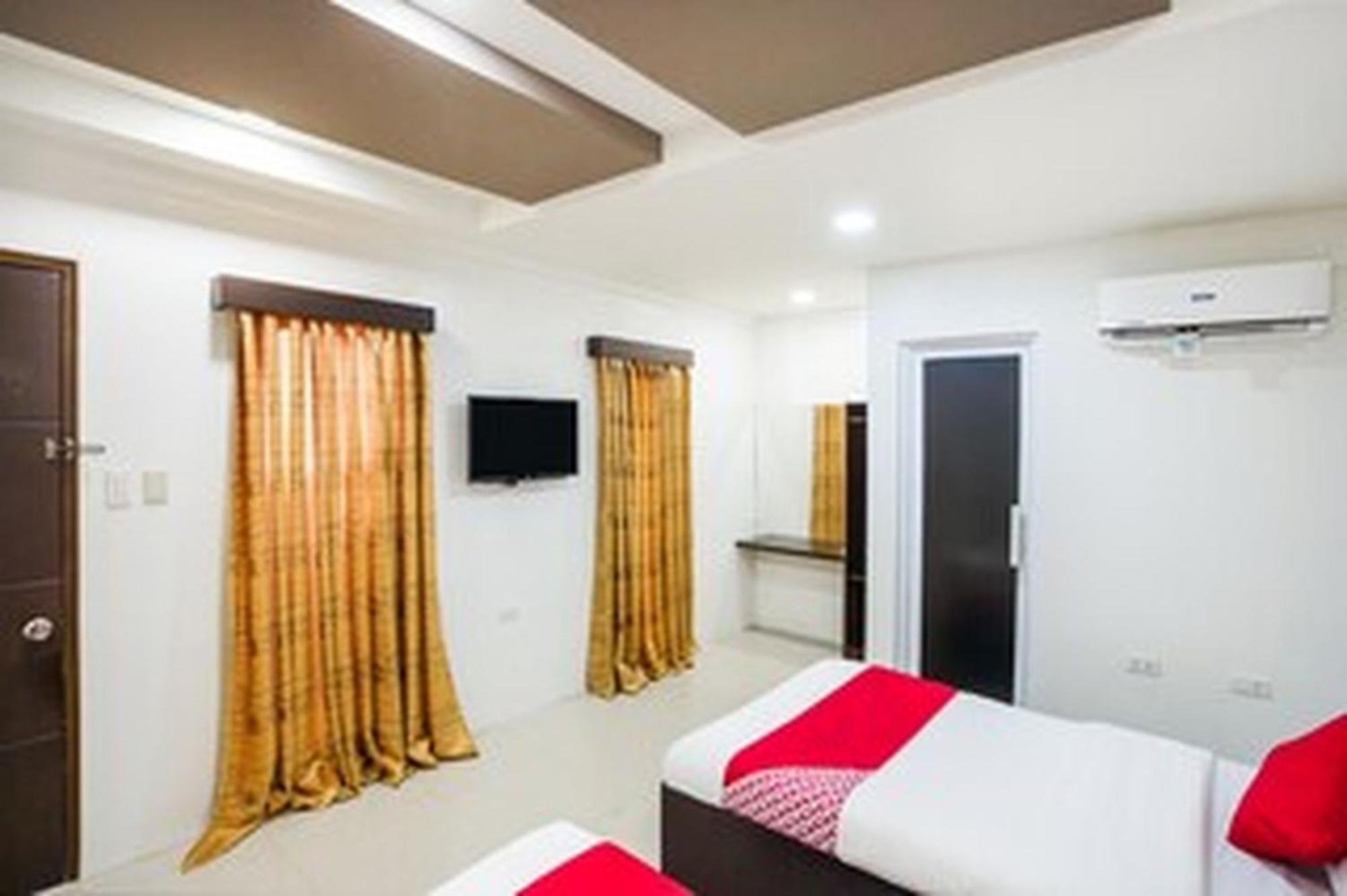 General Santos City Oyo 489 Casa Mia Hotel Suites מראה חיצוני תמונה