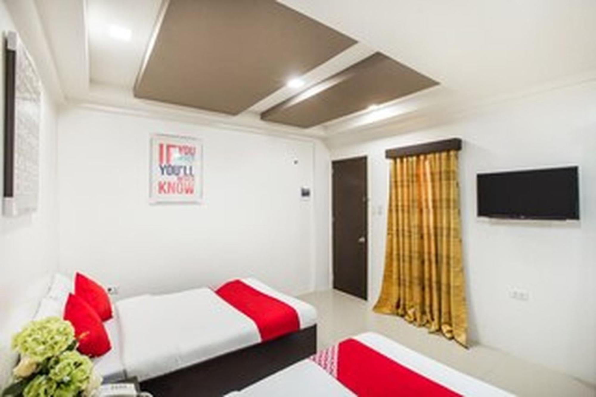 General Santos City Oyo 489 Casa Mia Hotel Suites מראה חיצוני תמונה